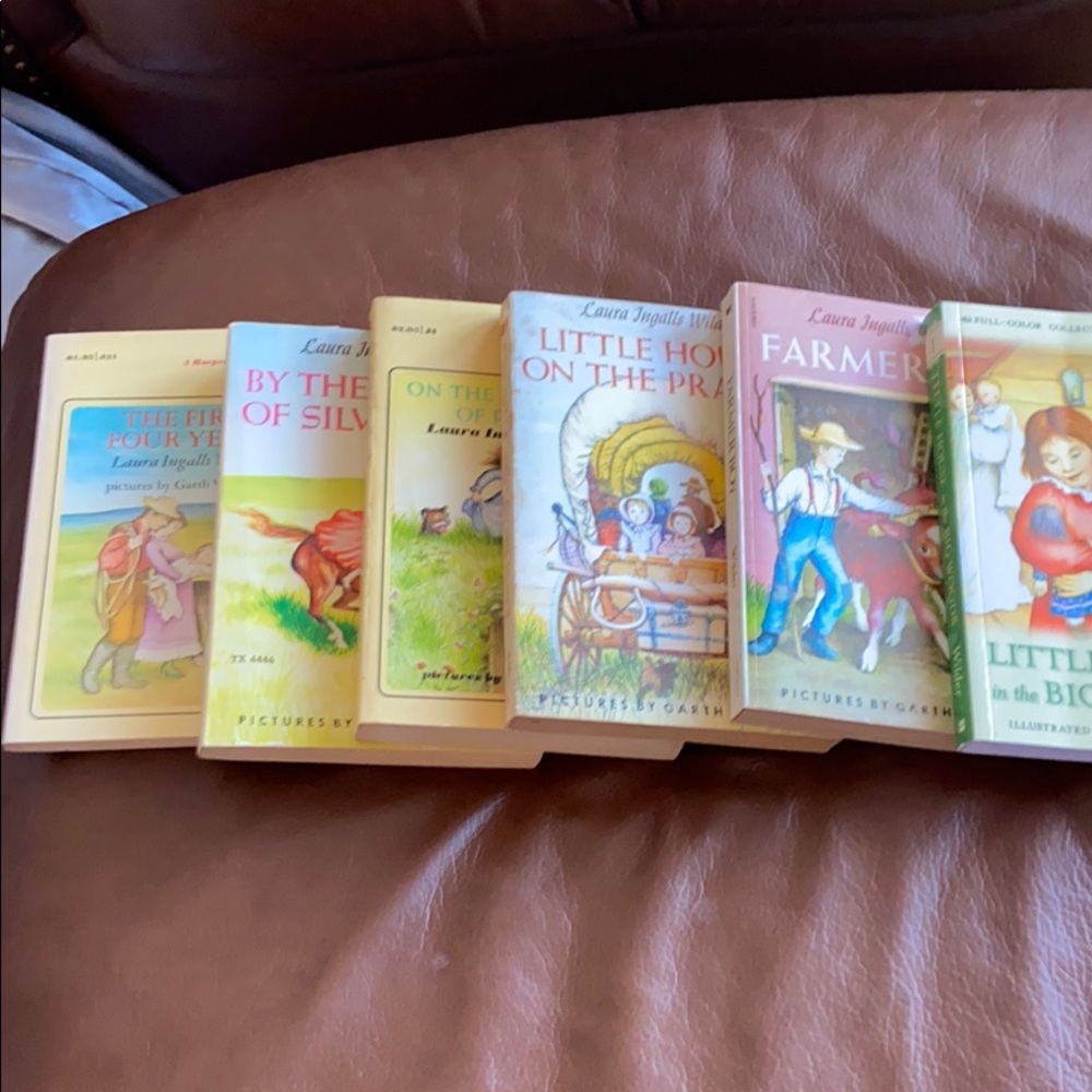 6 Laura Inglalls Wilder Books